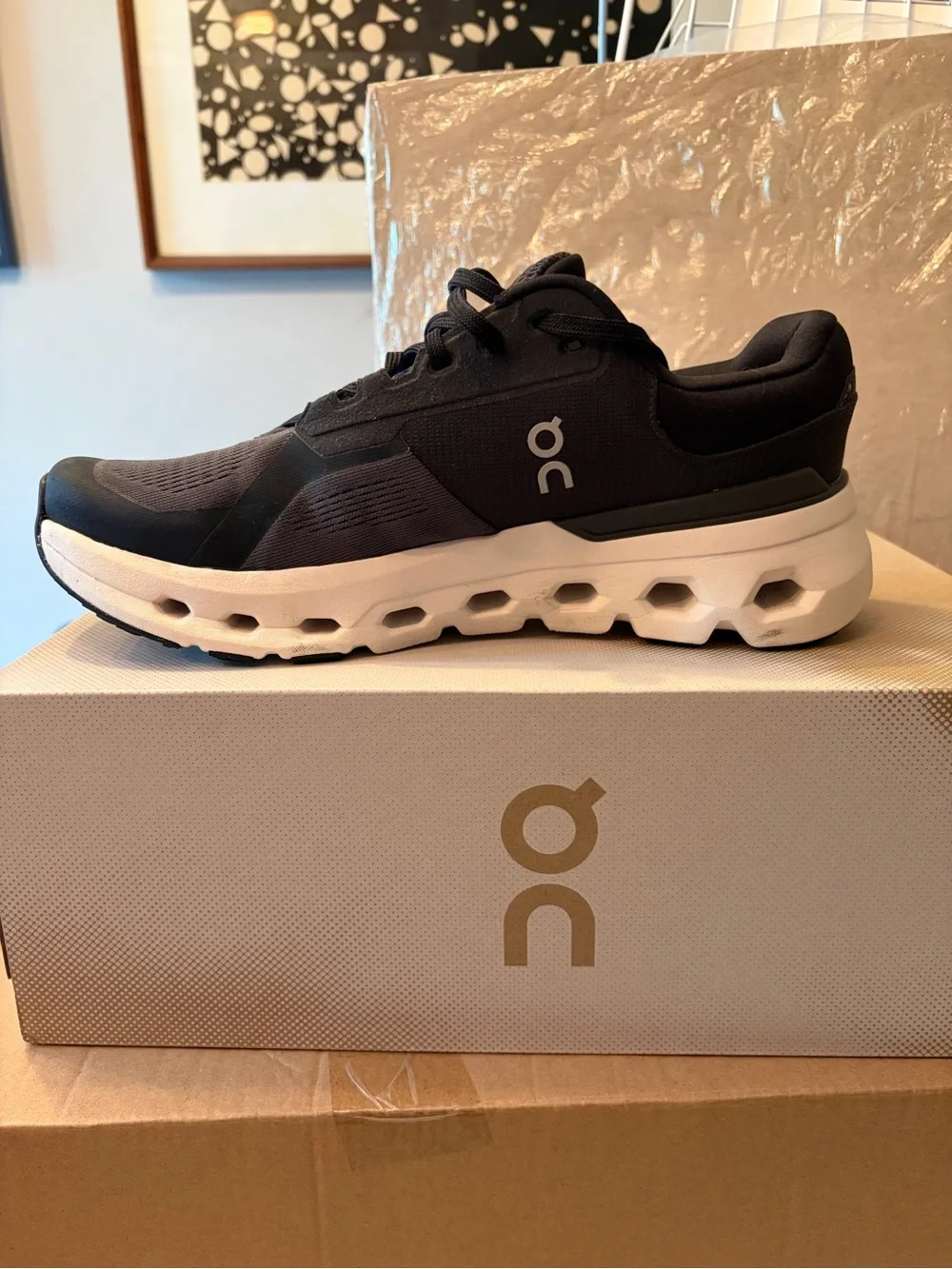 On Running Cloudswift Black and Gray Athletic Shoes